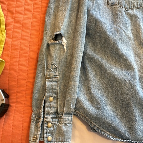 Deconstructed Denim shirt. - Picture 5 of 5